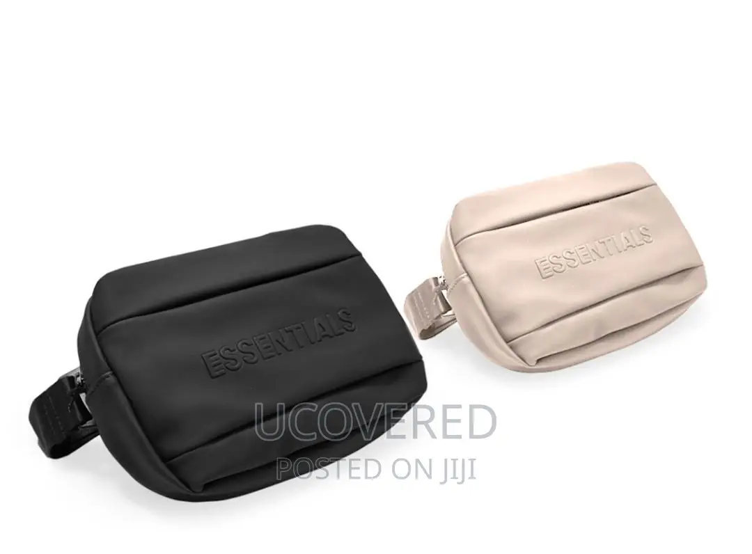 Essential Unisex Side Bag