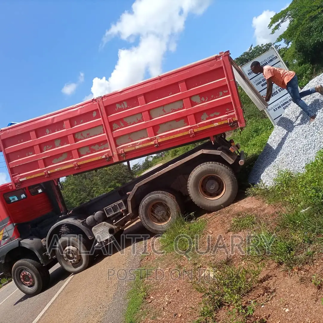 Quarry Chippings and Sand Supplies