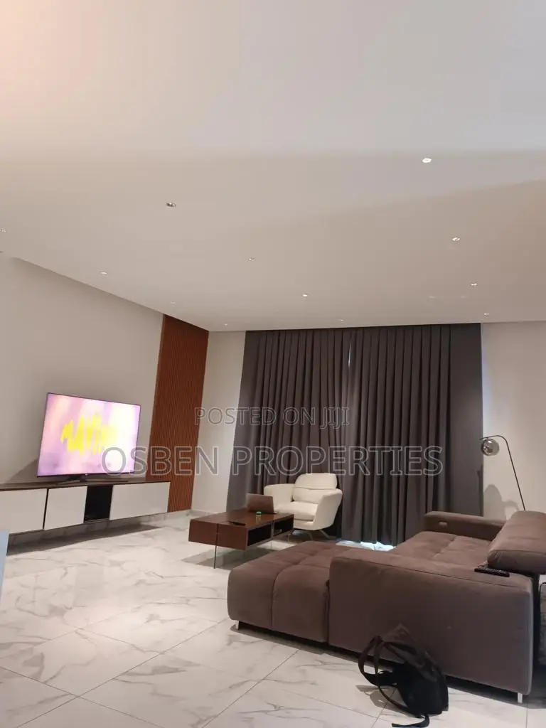 3bdrm Duplex in Pleasant Properties, Lake Side Estate for sale