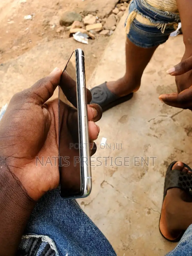 Apple iPhone X 256 GB Silver