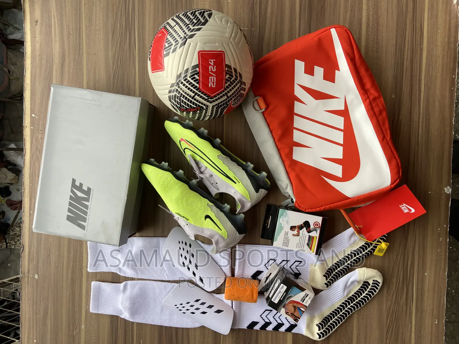 Original Football Cleat With Accessories at Cool Price