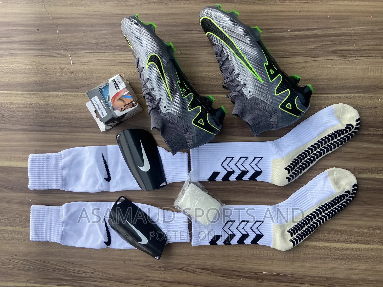 Original Football Cleat With Accessories at Cool Price