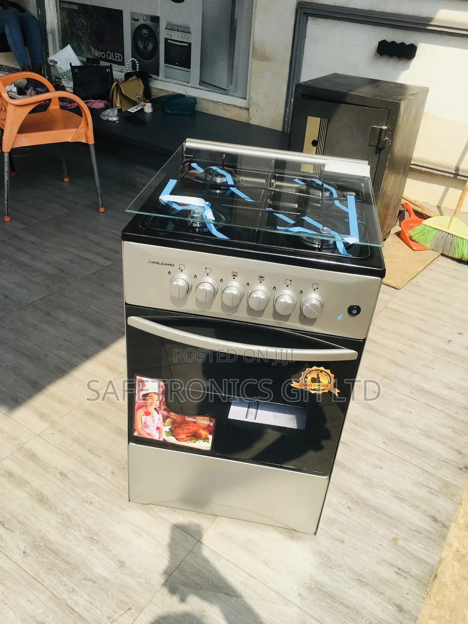 Glass Lid 50x50 4 Gas Burner Oven With Grill Volcano