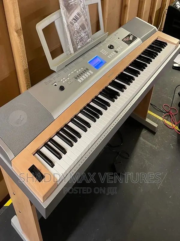 Yamaha DGX 620 Portable Grand Keyboard