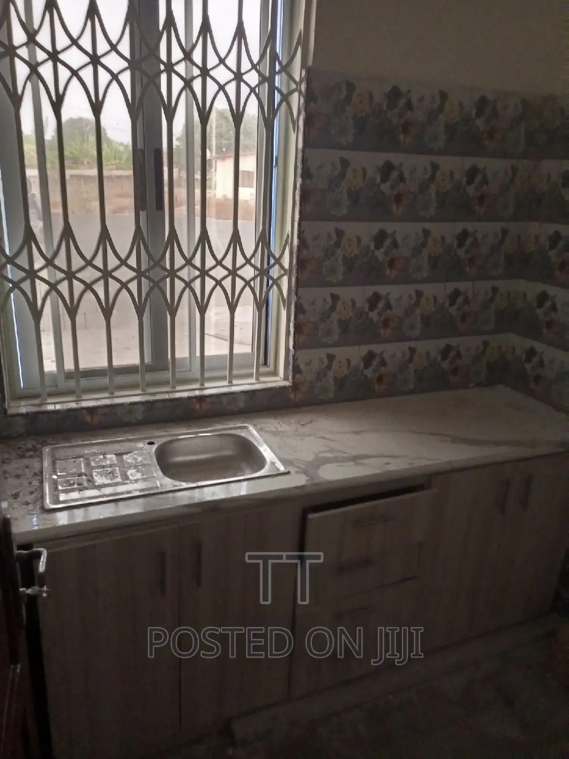 1bdrm Apartment in Teshie Npp Office for rent