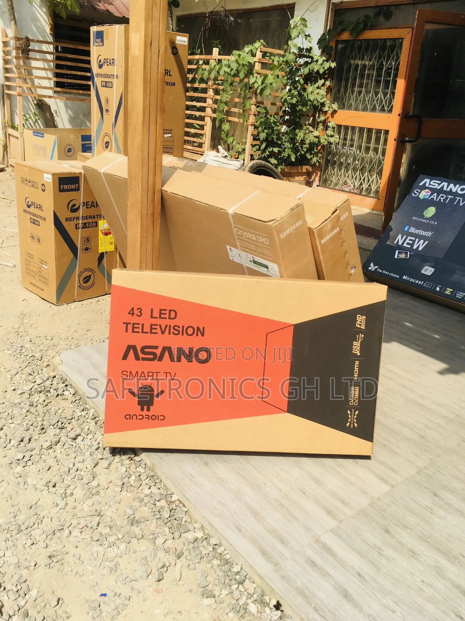 Asano 43 Inches Glossy LED Smart UHD Electric Black Tv