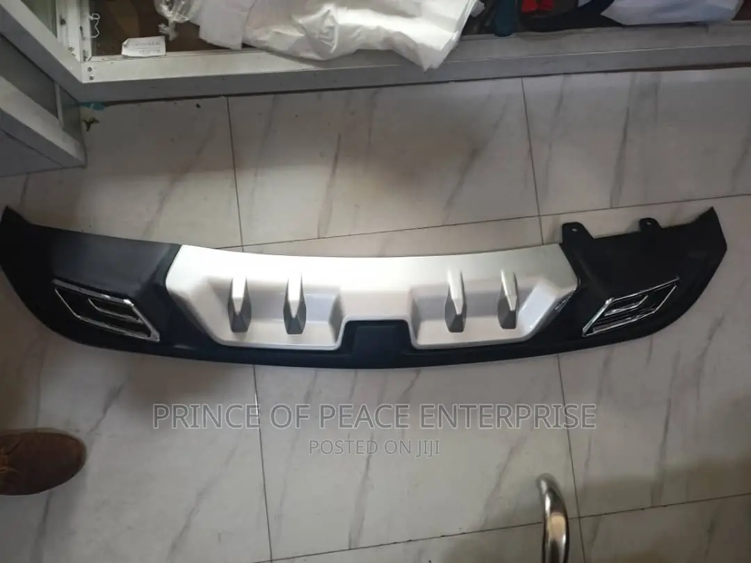 Elantra 2014 Back Bumper Diffuser
