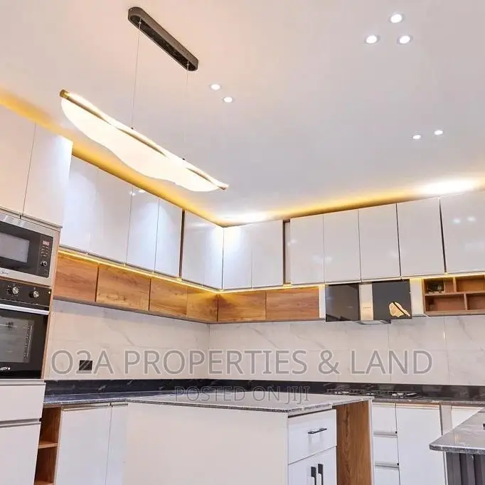 Furnished 4bdrm House in School Junction for sale