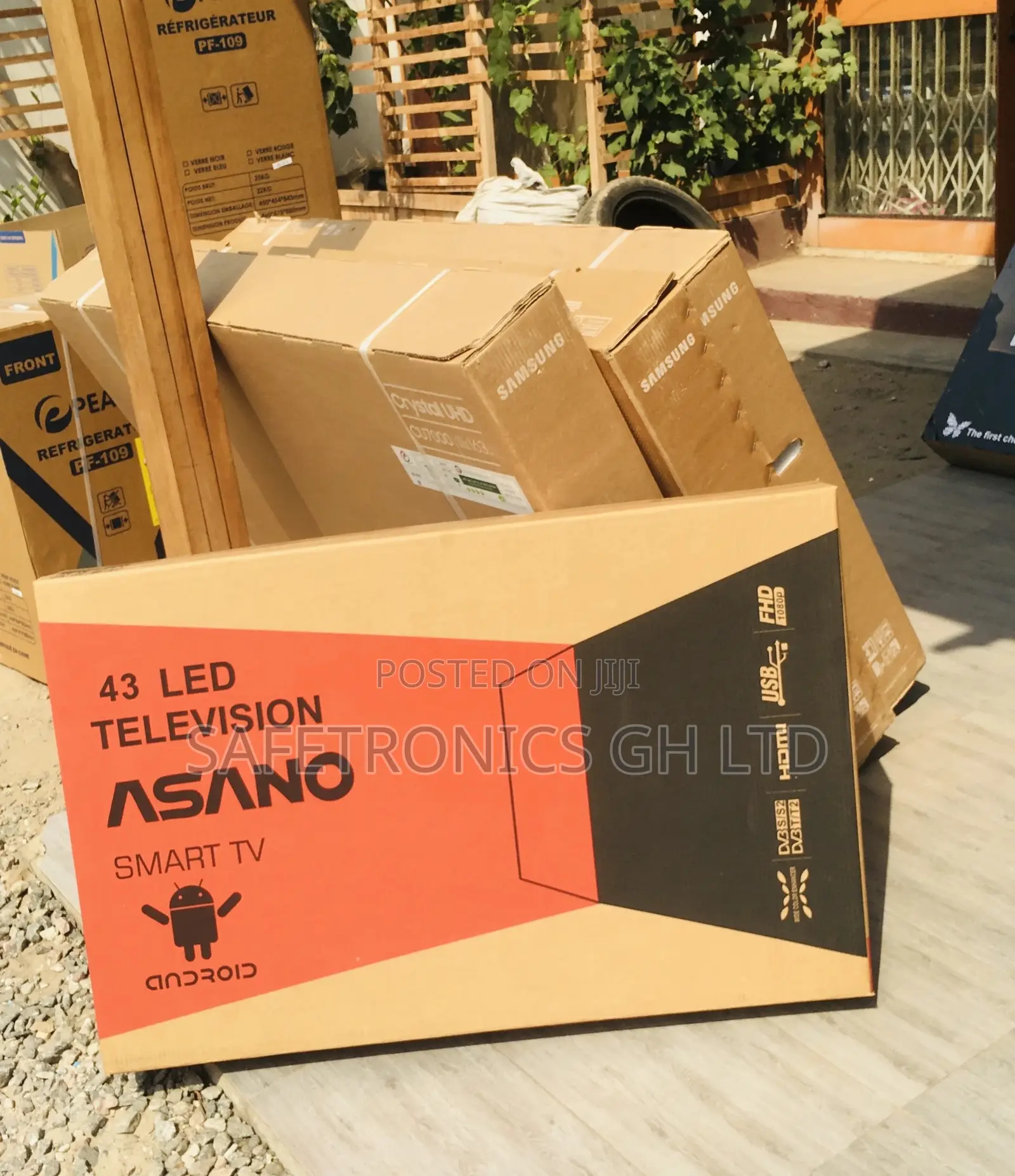 Smart Asano 43 Inches UHD LED Glossy Black Electric Tv