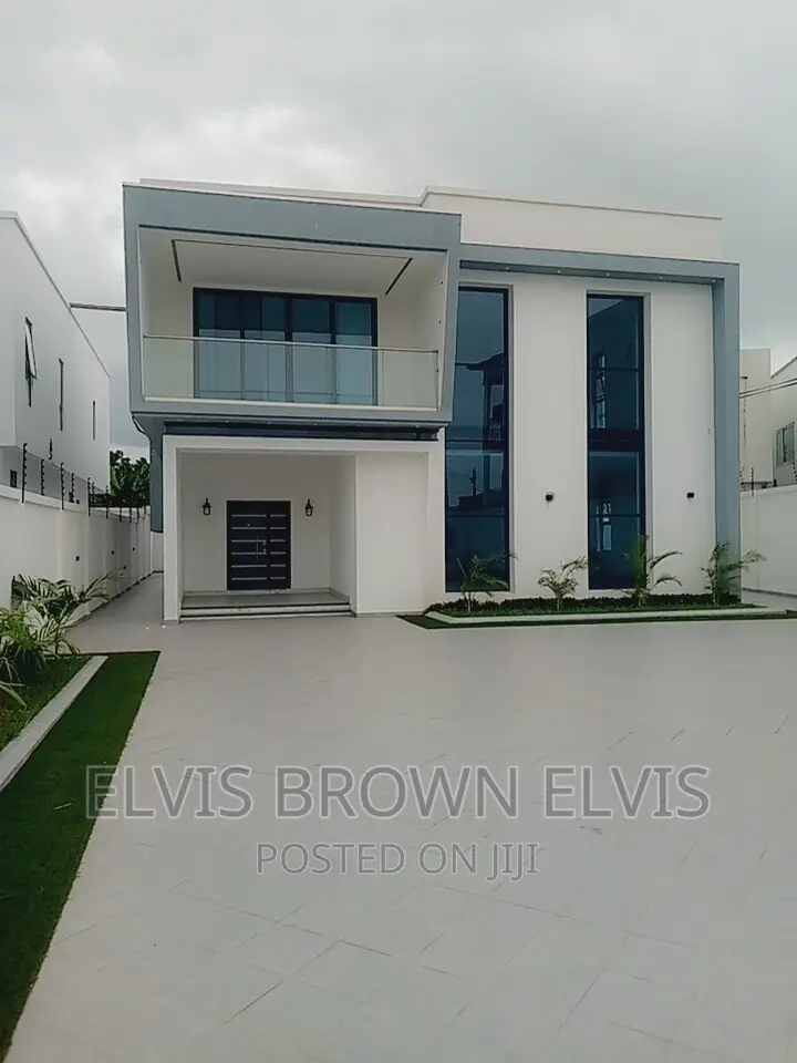4bdrm Mansion in East Legon Mempaseam for sale