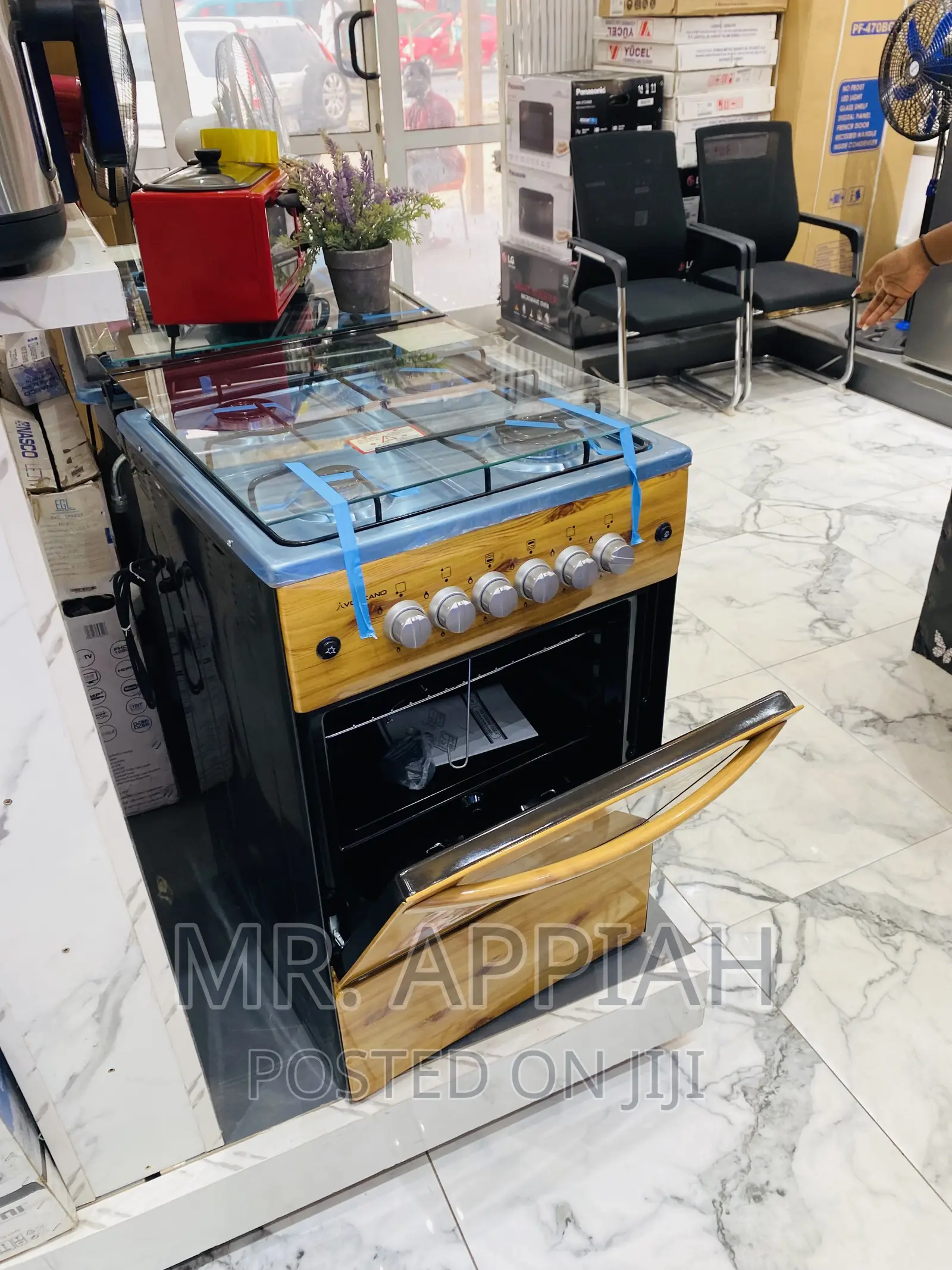 Adorable Volcano 50x50 Wooden 4 Gas Burner + Oven.