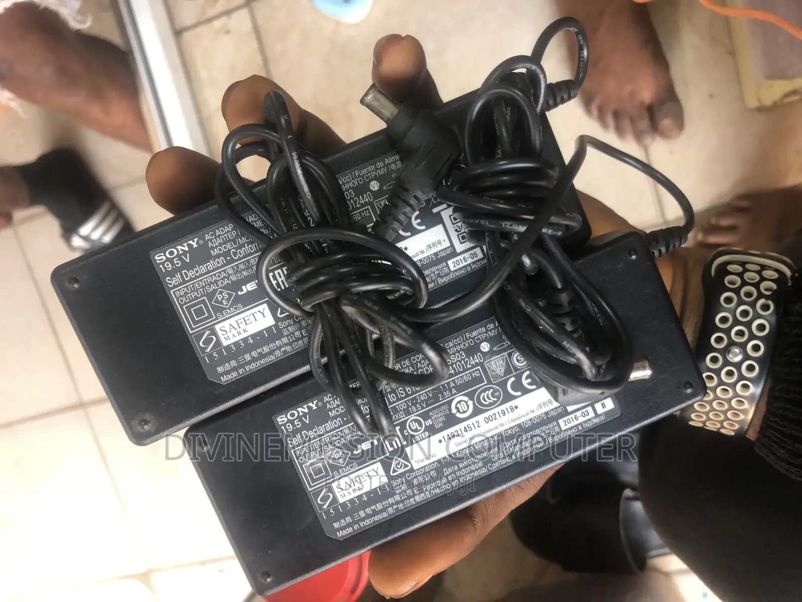 Sony 19.5v Charger Home  Used