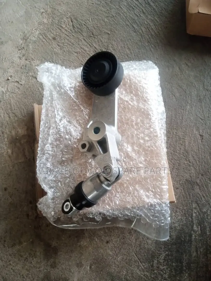 Corolla S(1zz) Tensioner Belt Adjustor