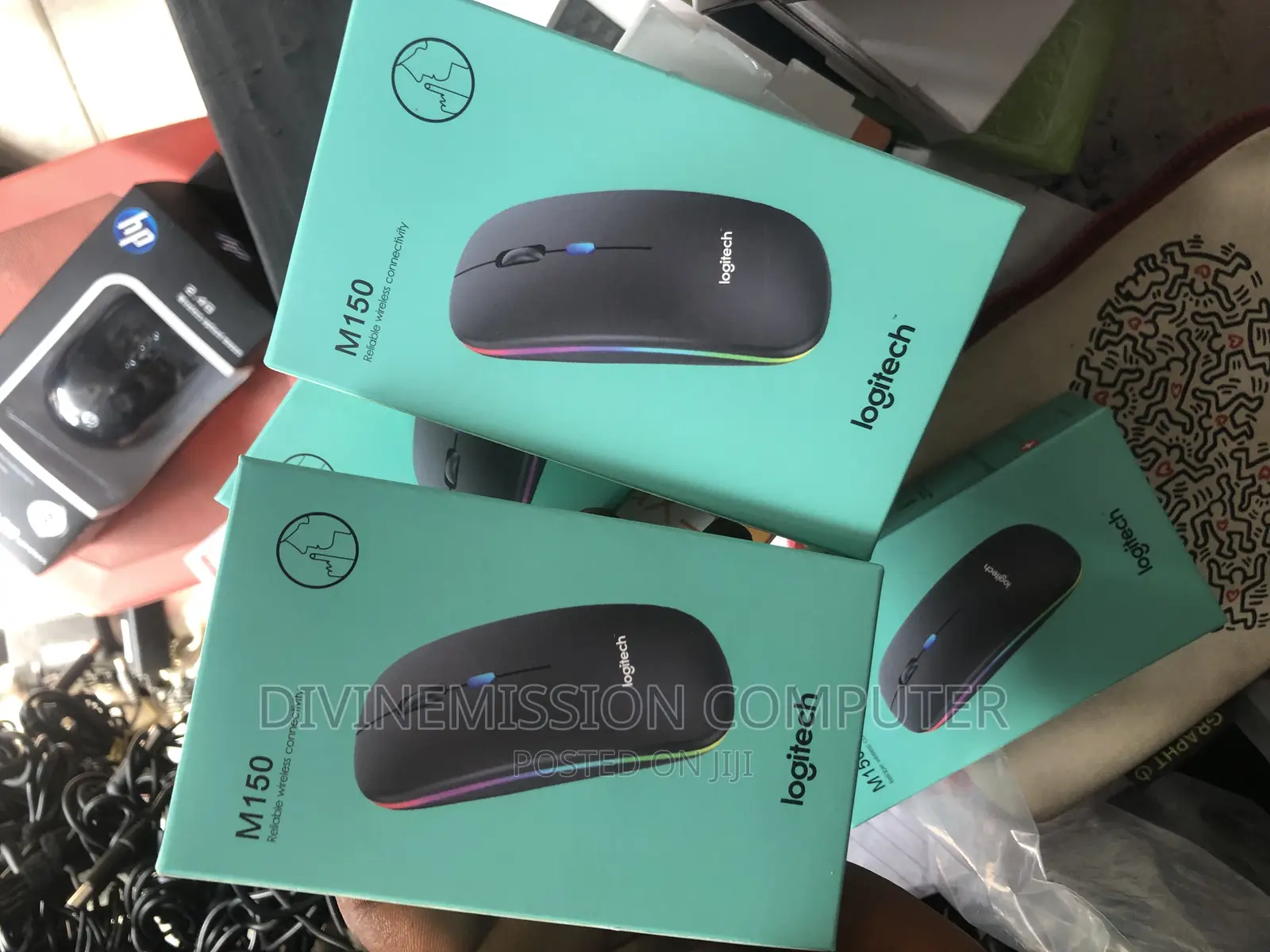 Logitech Wireless and Chargeable Mouse