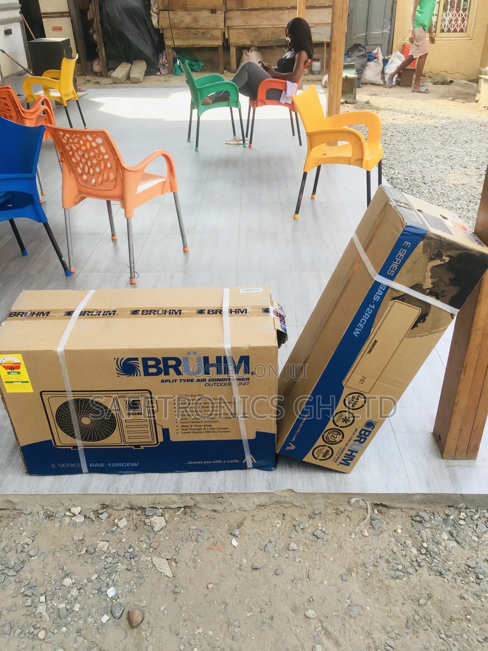 Split R410 Gas 2.5hp White Electric Bruhm Airconditioner
