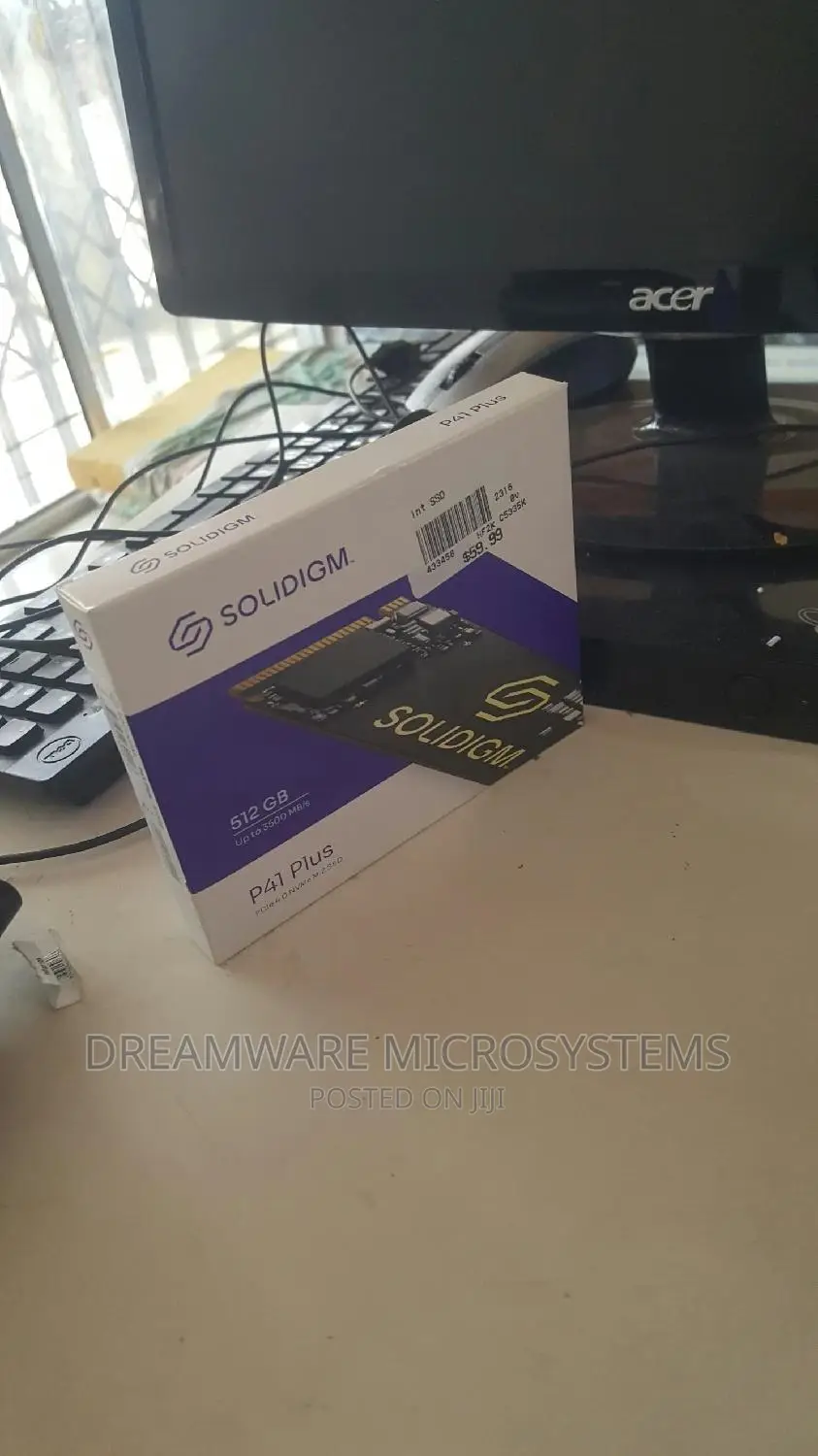 Solidigm SSD
