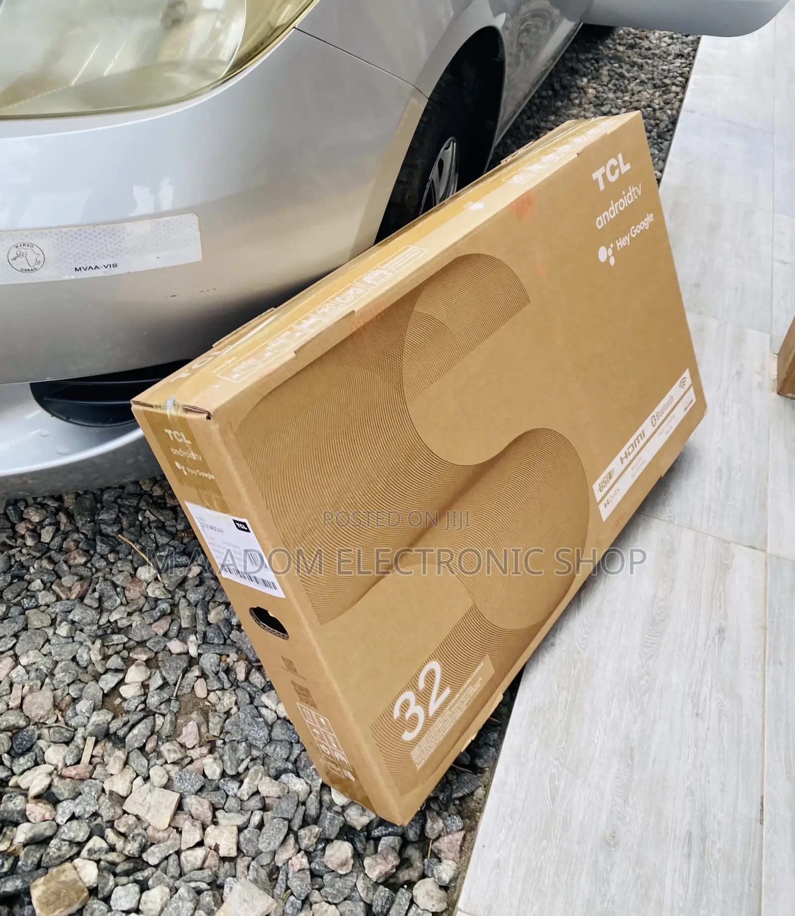 Fresh in Box TCL 32S5400 a 32 Inch HDR Led Tv.