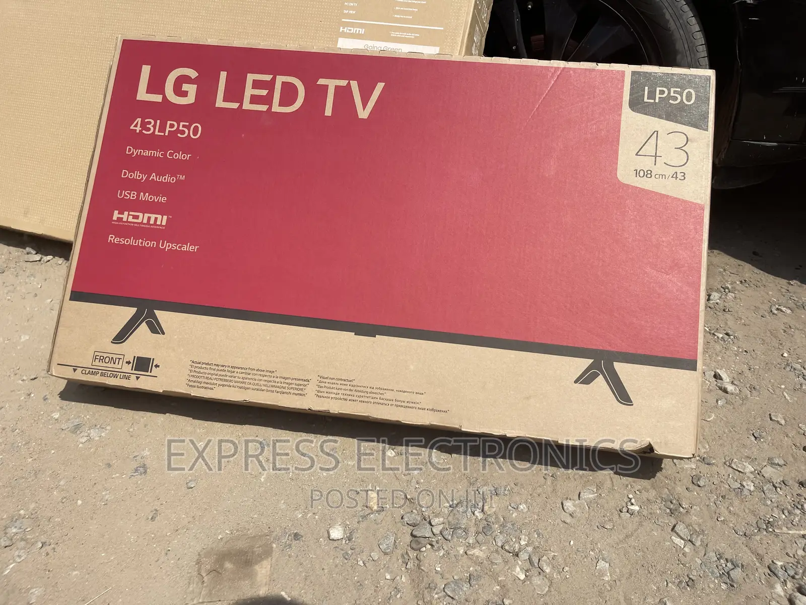 Dynamic Color FHD Satellite 43”LP500