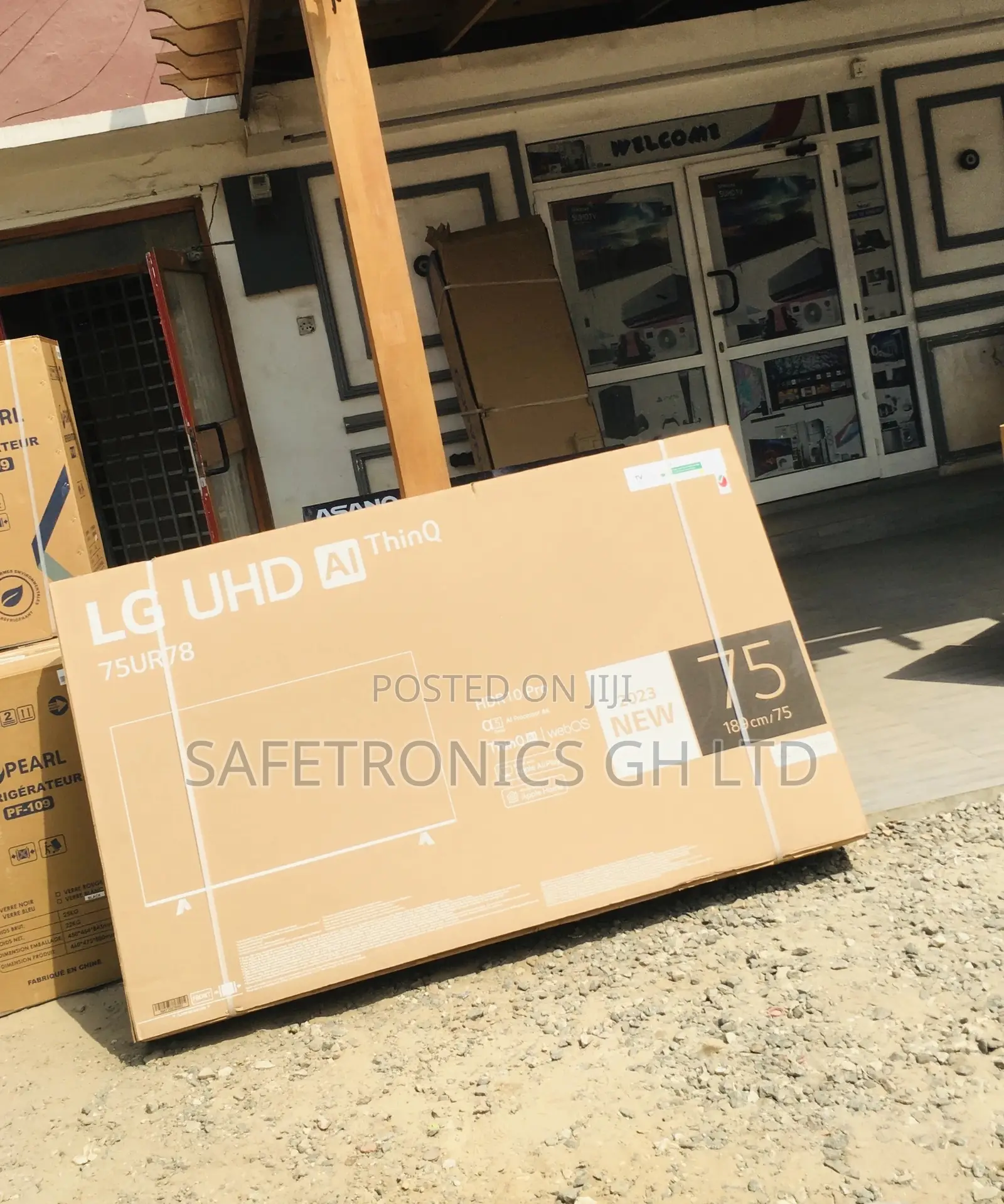 UR78 75 Inches Black Electric UHD Smart LG LED Glossy Tv