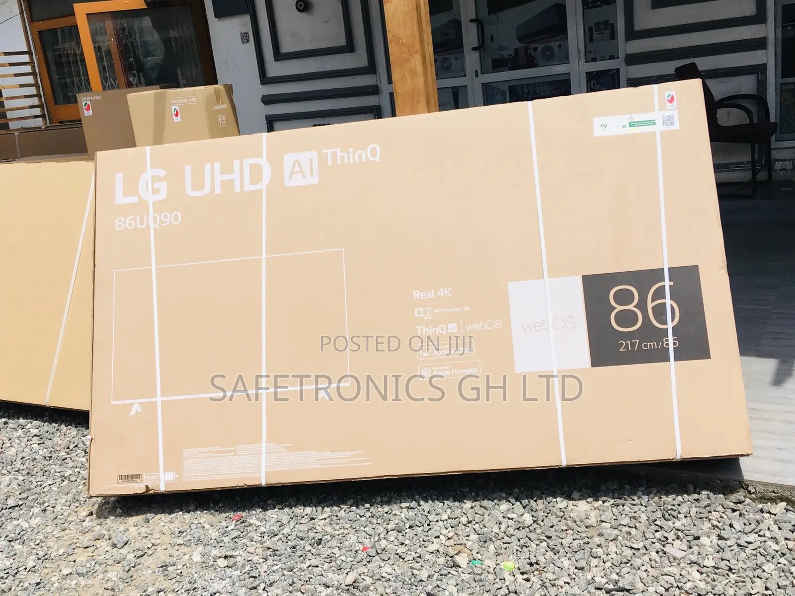 LG Black Smart UQ90 86 Inches Glossy LED Electric UHD Tv