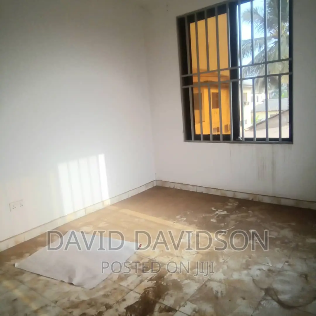3bdrm Apartment in Executive 3 Bedroom,, Tema Metropolitan for rent