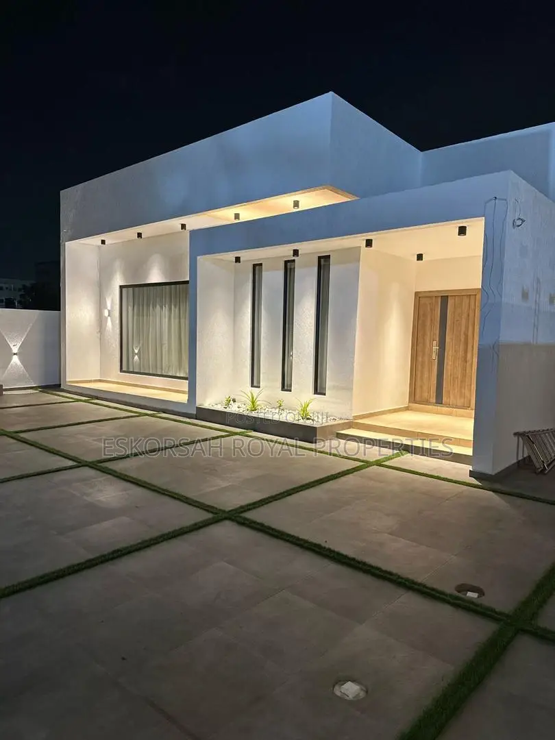 Furnished 3bdrm House in East Legon Hills, School Junction for sale