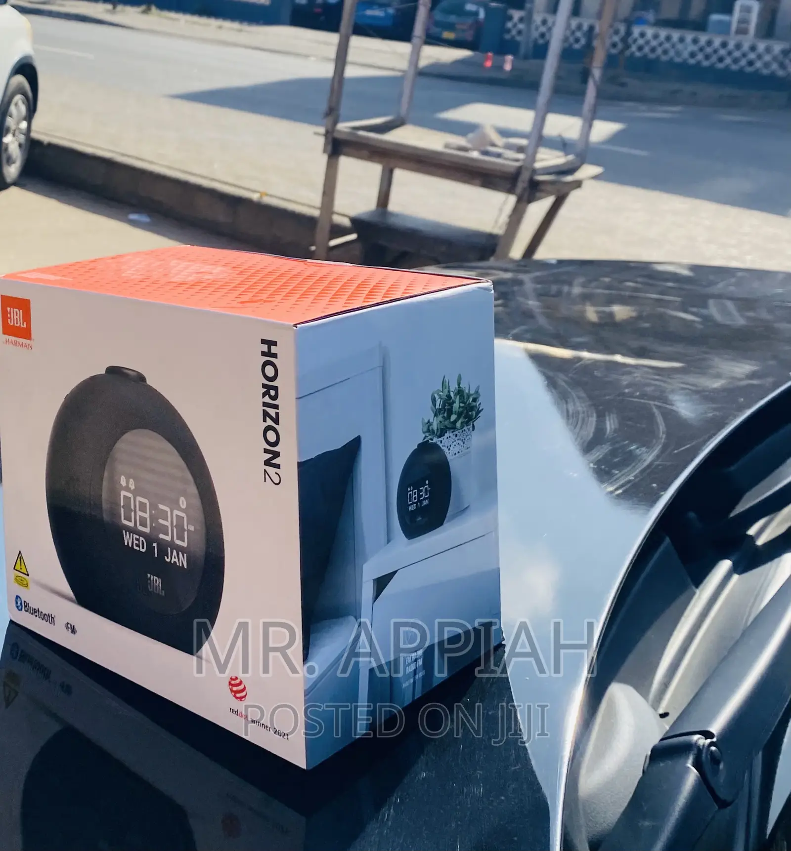 Well Design JBL Horizon 2 Portable Bluetooth Speaker.
