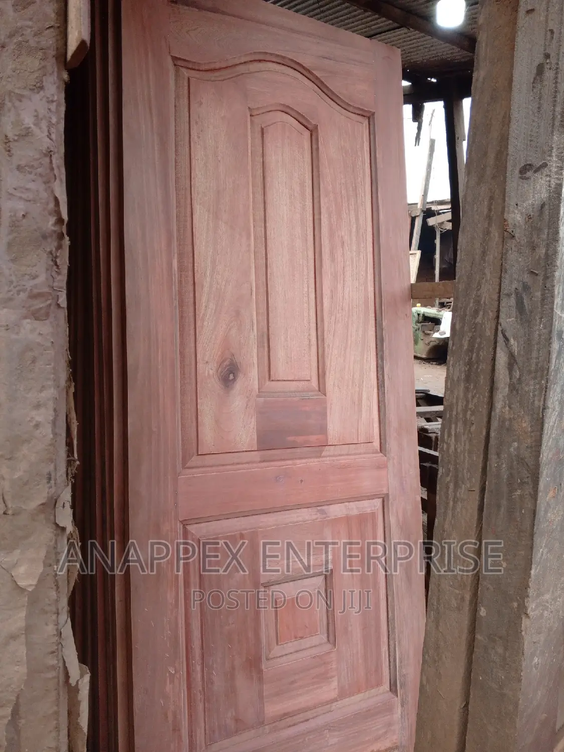 Supplying Fixing Of Wooden Doors For Your Rooms.