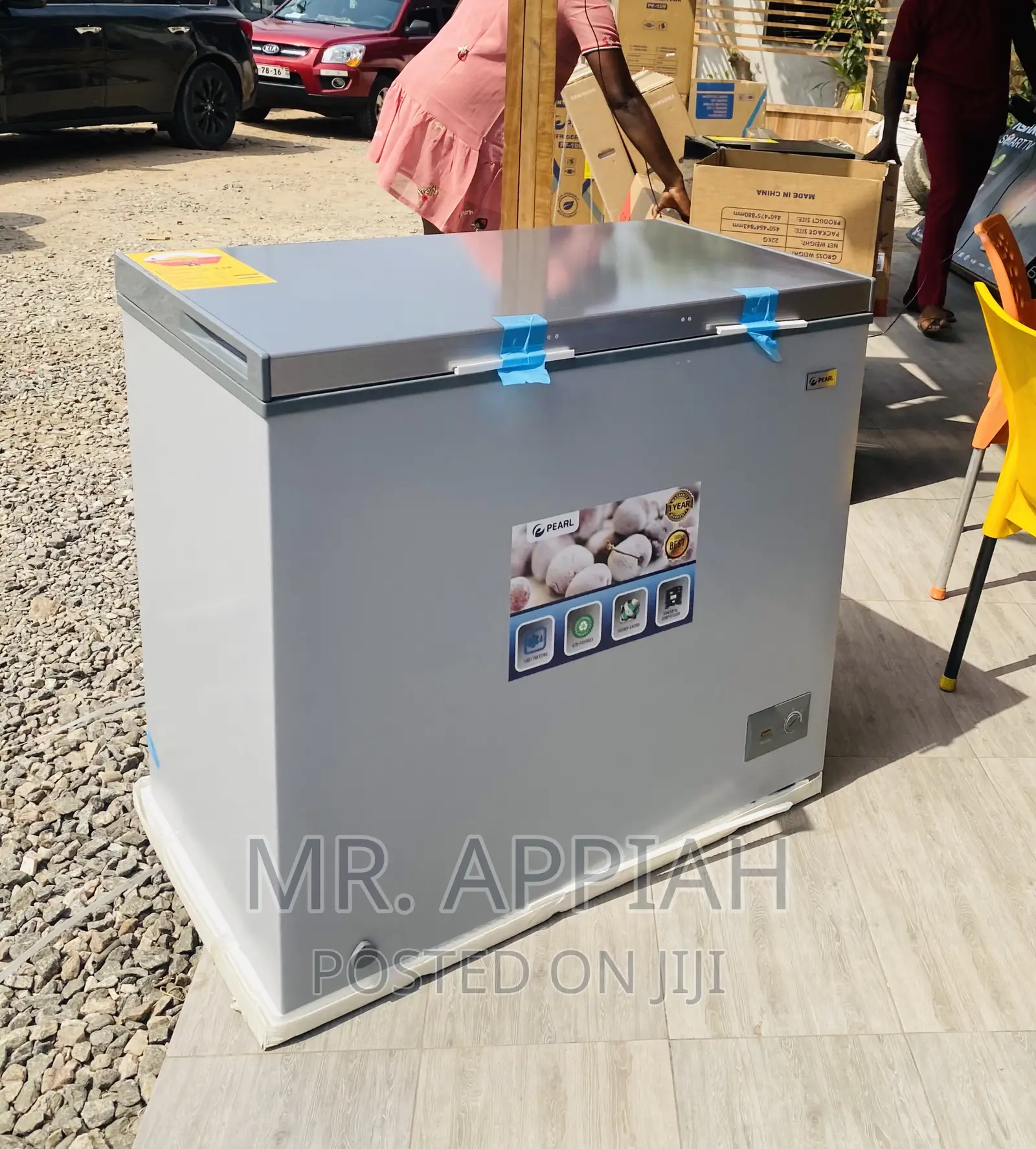 Extremely Cooling Pearl PCF-240 1 Door Electric Freezer.