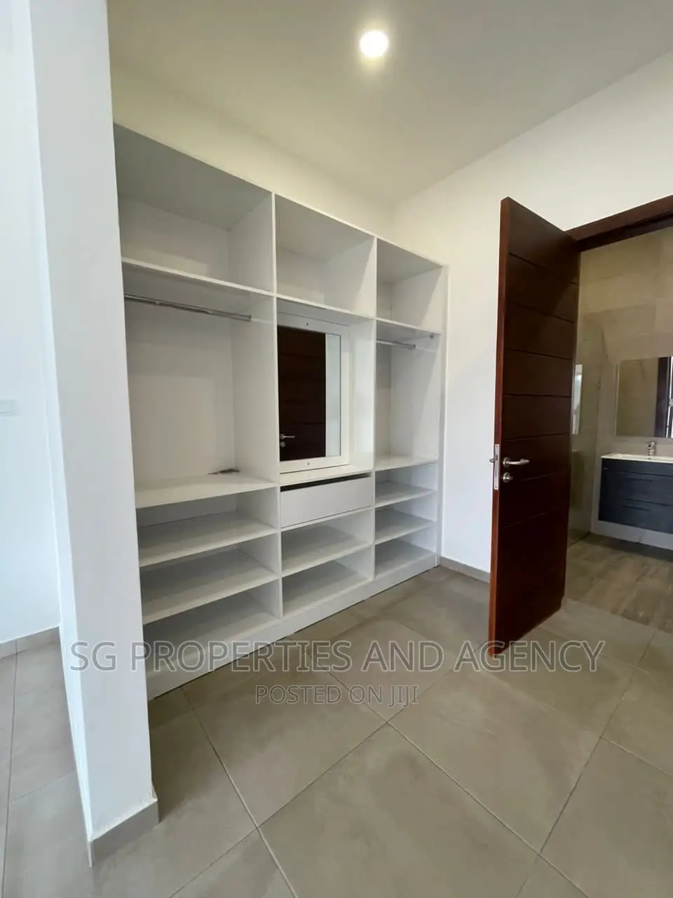 4bdrm Mansion in Spintex Com 20 for sale
