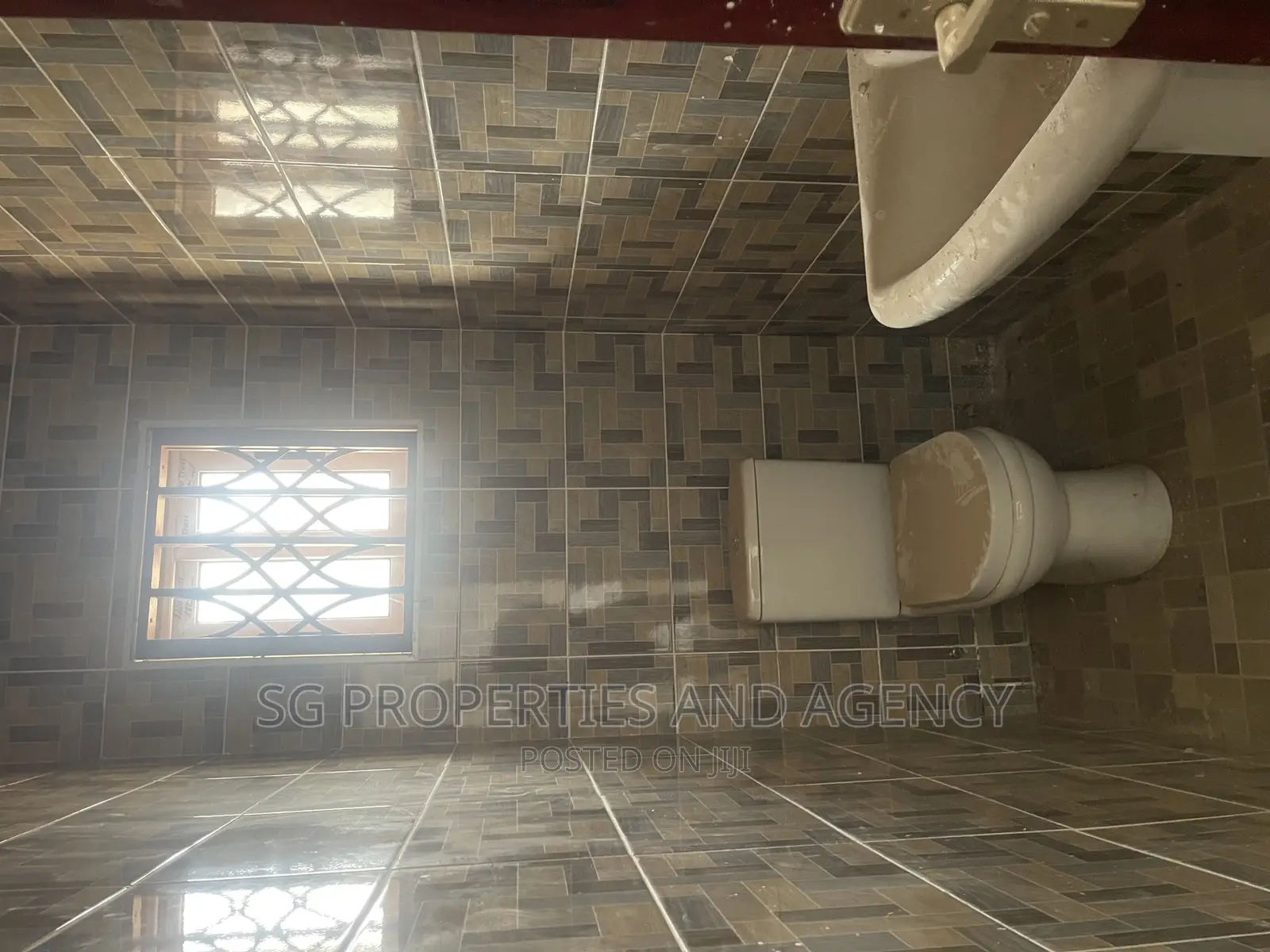 2bdrm Apartment in Lashibi, Spintex for rent