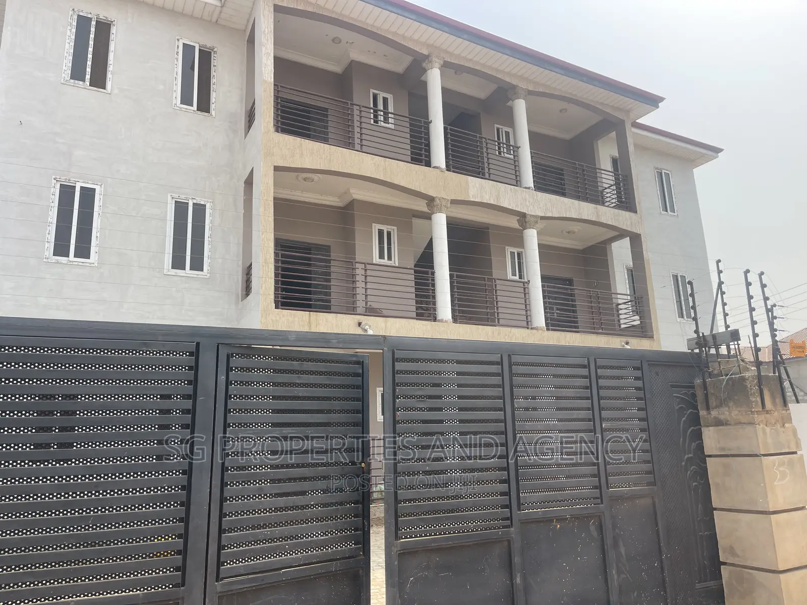 2bdrm Apartment in Lashibi, Spintex for rent