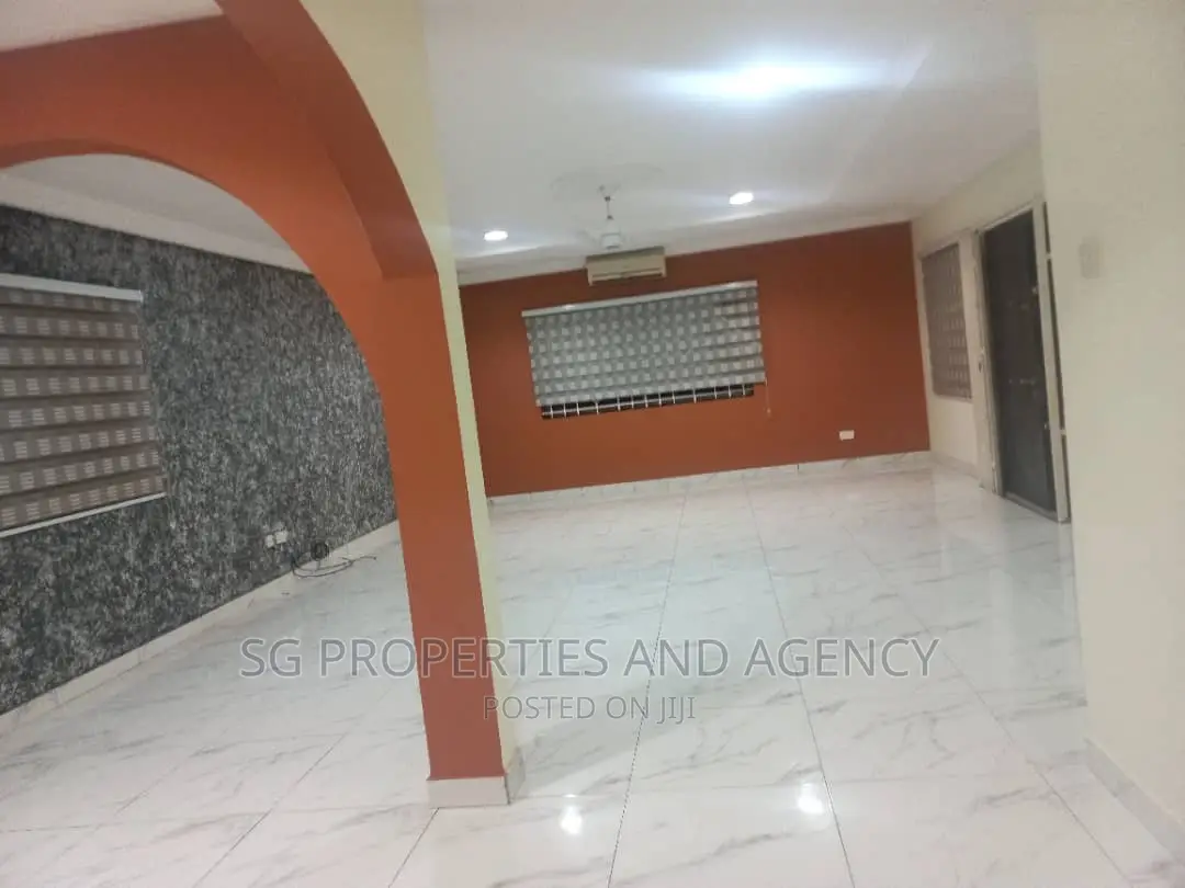3bdrm House in Coastal, Spintex for rent