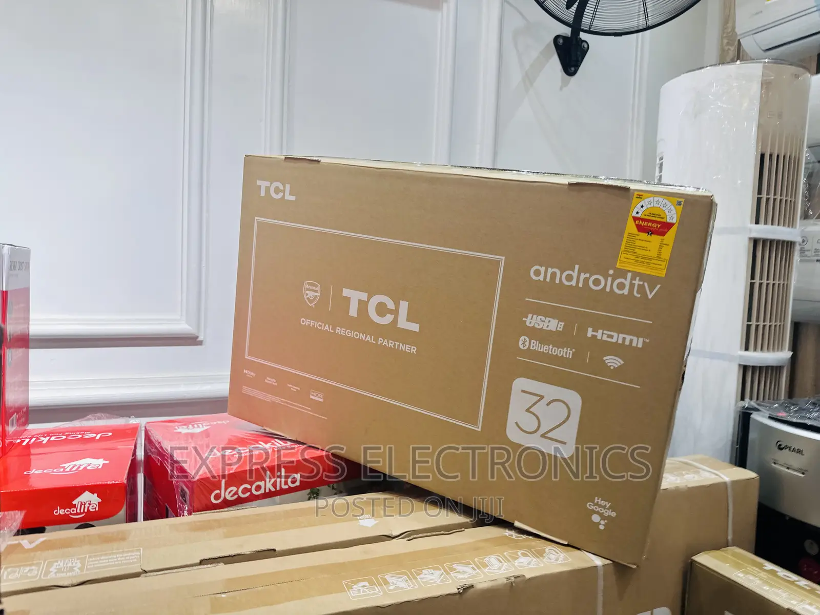 32S5400 a Glossy Sleek FHD Smart Android  Tv 