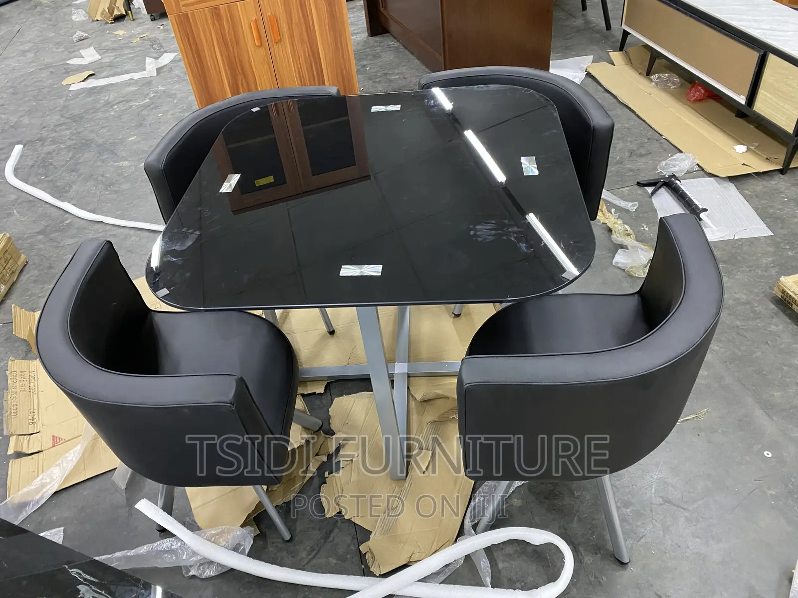 Quality Dining Sets