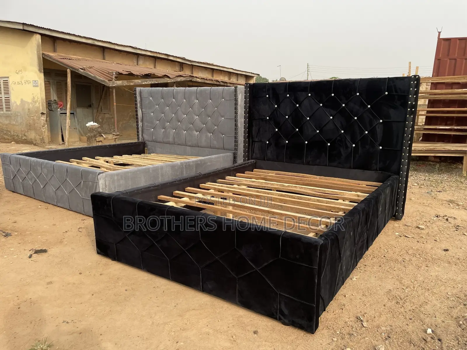 Klassic Black Foreign Double Bedframe 60x80//Very Strong