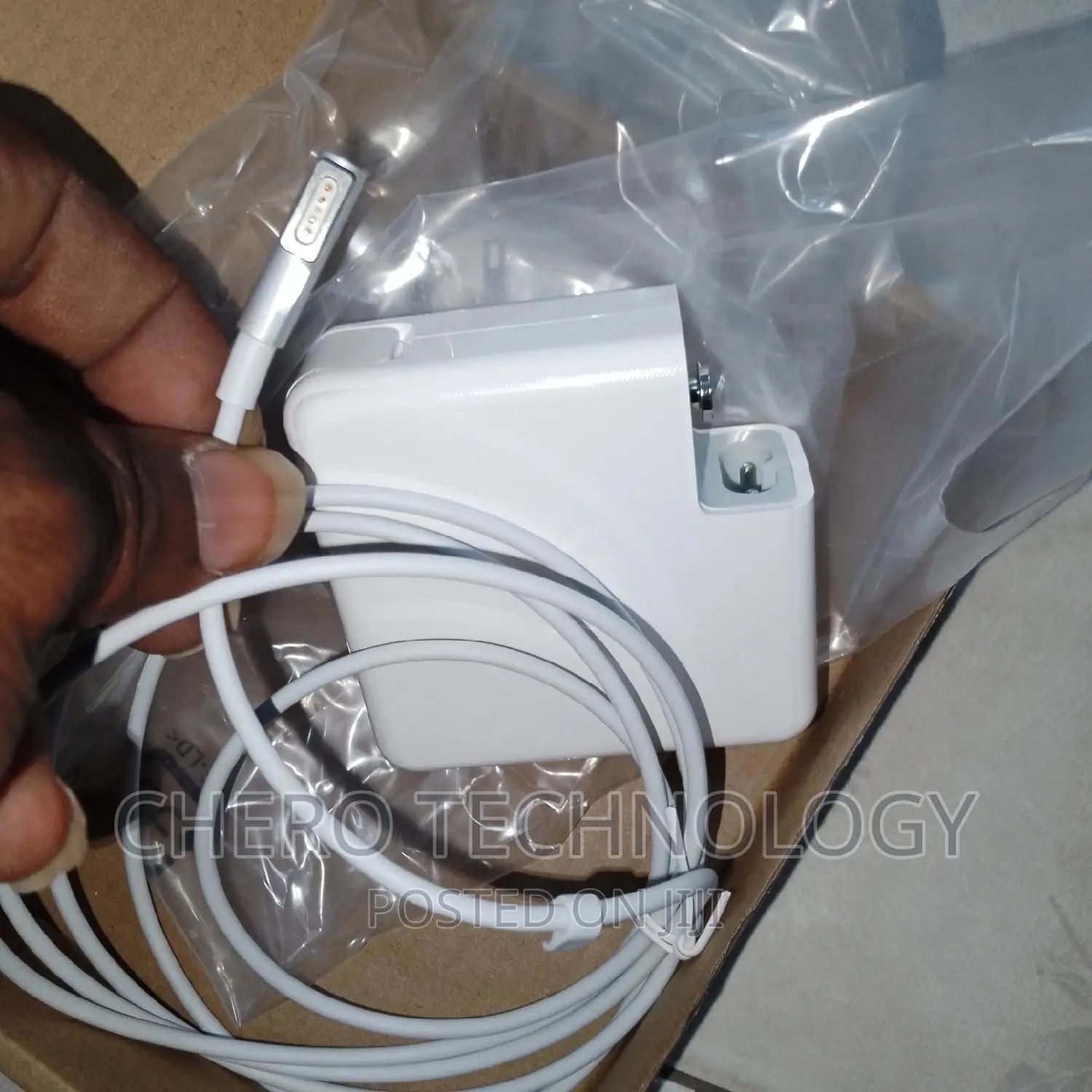 Macbook Safe 1 Adapter
