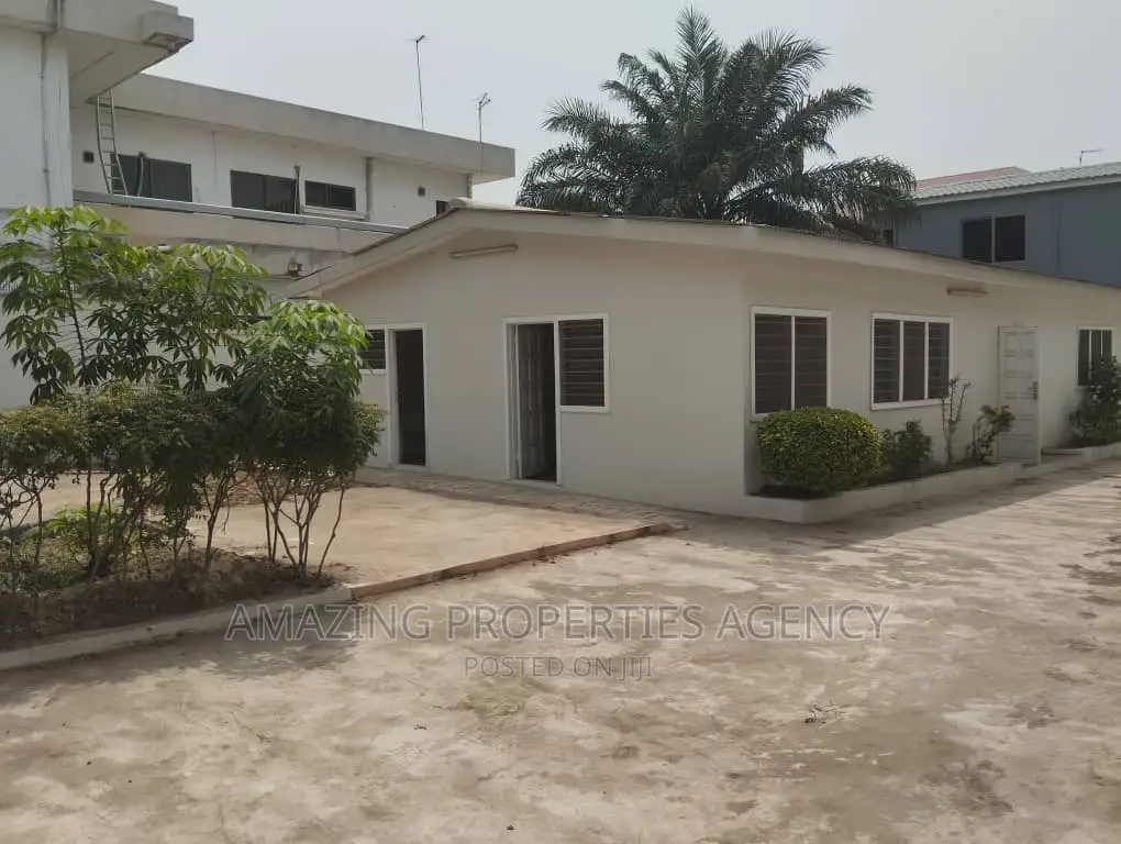 4bdrm House in Labone for rent