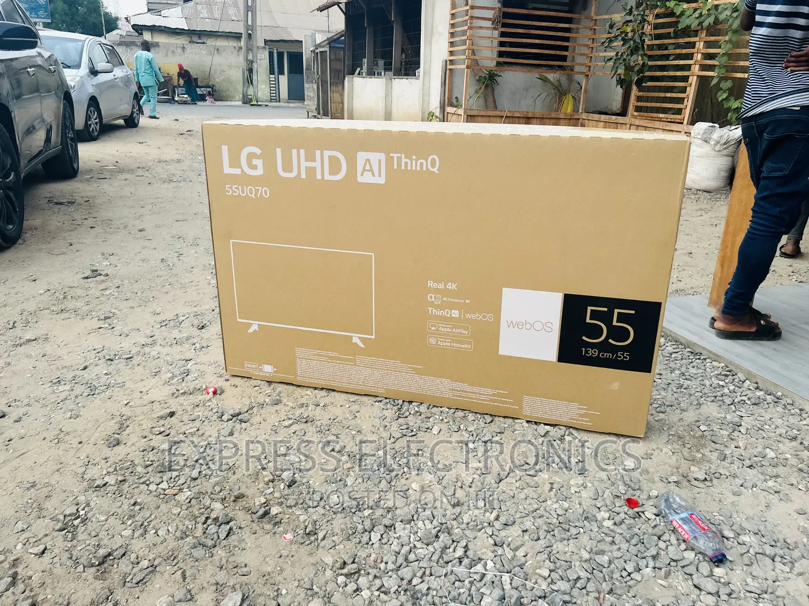 Tru Me Cinematic UHD Smart Glossy Lg 55”Up70006