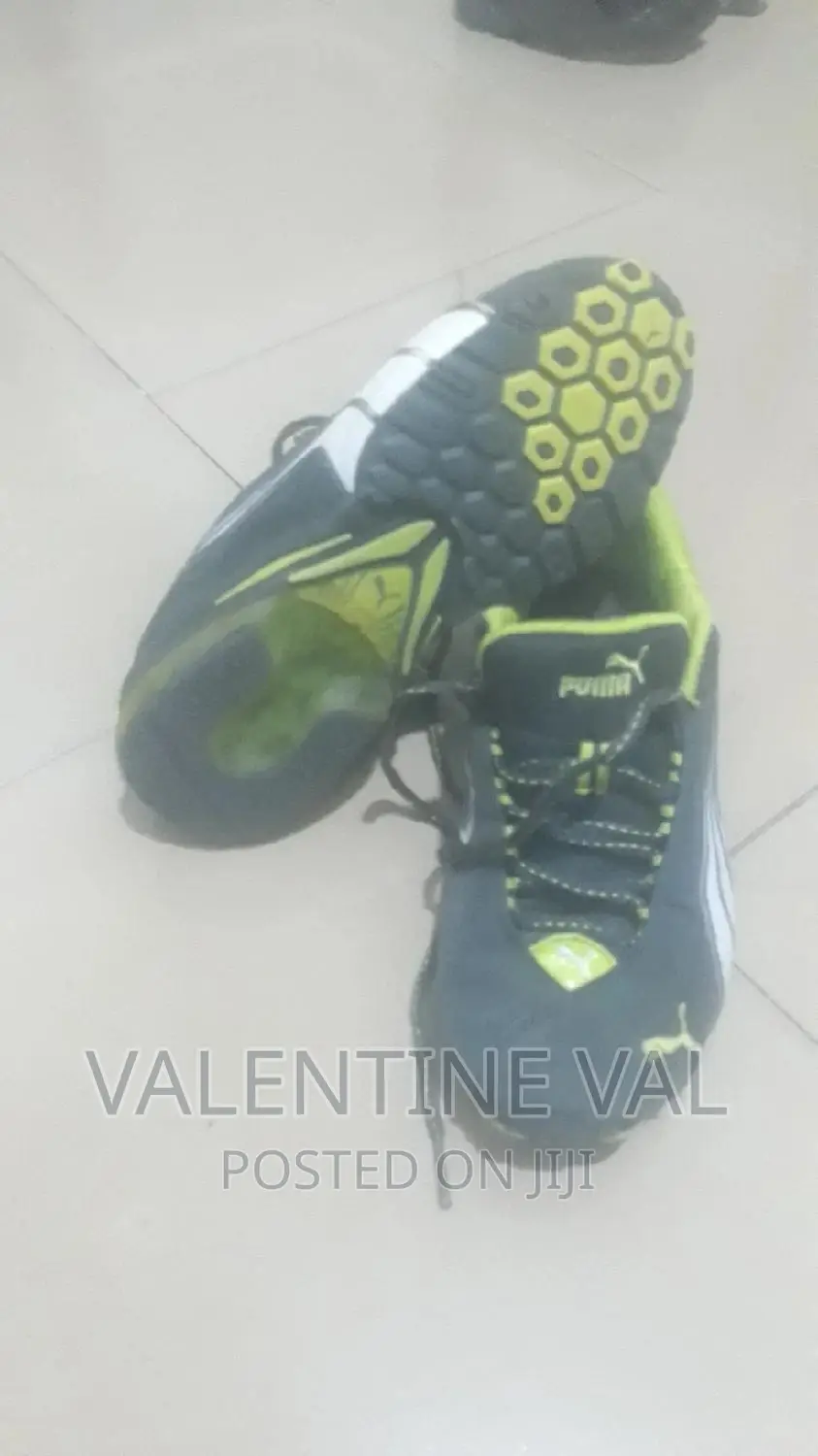 Puma Sneaker for Sports Size 39