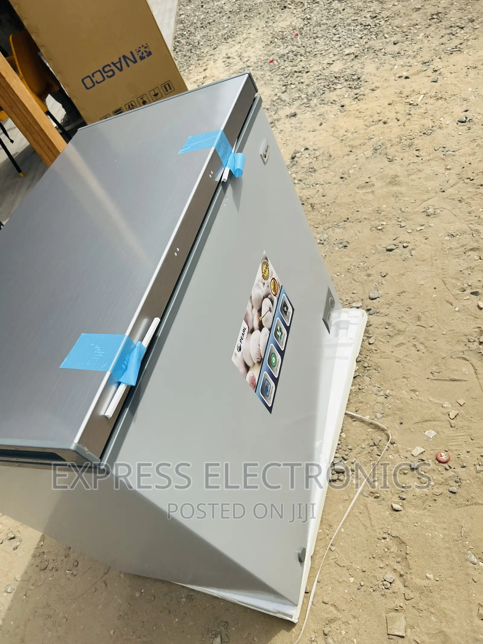 200L Chest Freezer Pearl Grey Color 