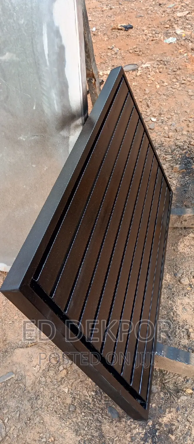 W Kk Metal Wall Design