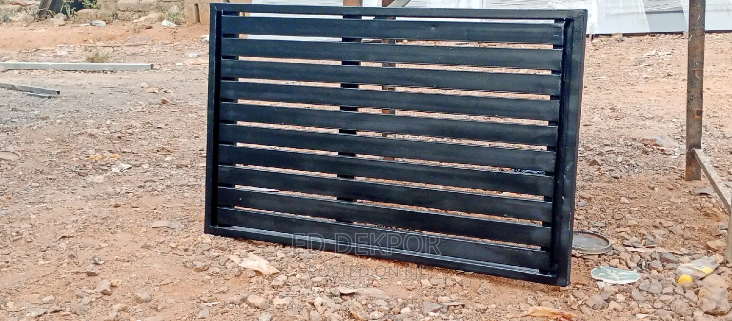 W Kk Metal Wall Design