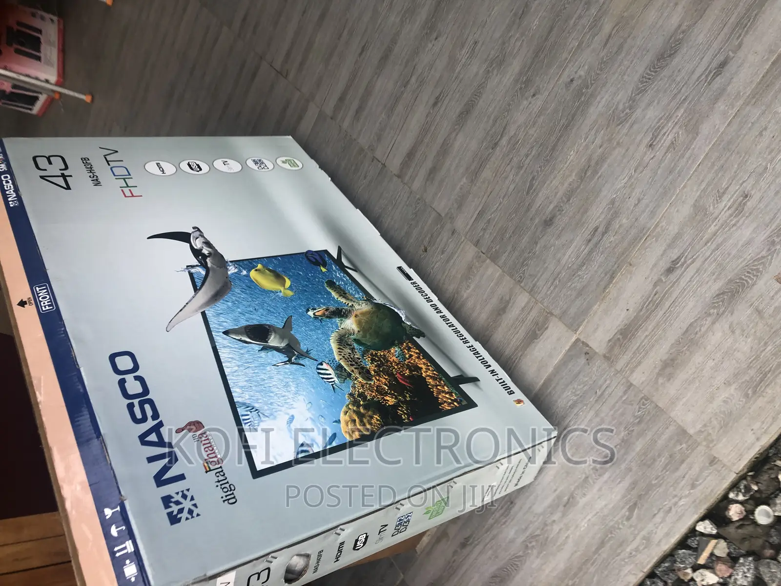 Nasco Satellite TV 43" Black With Tuner Broadcasting