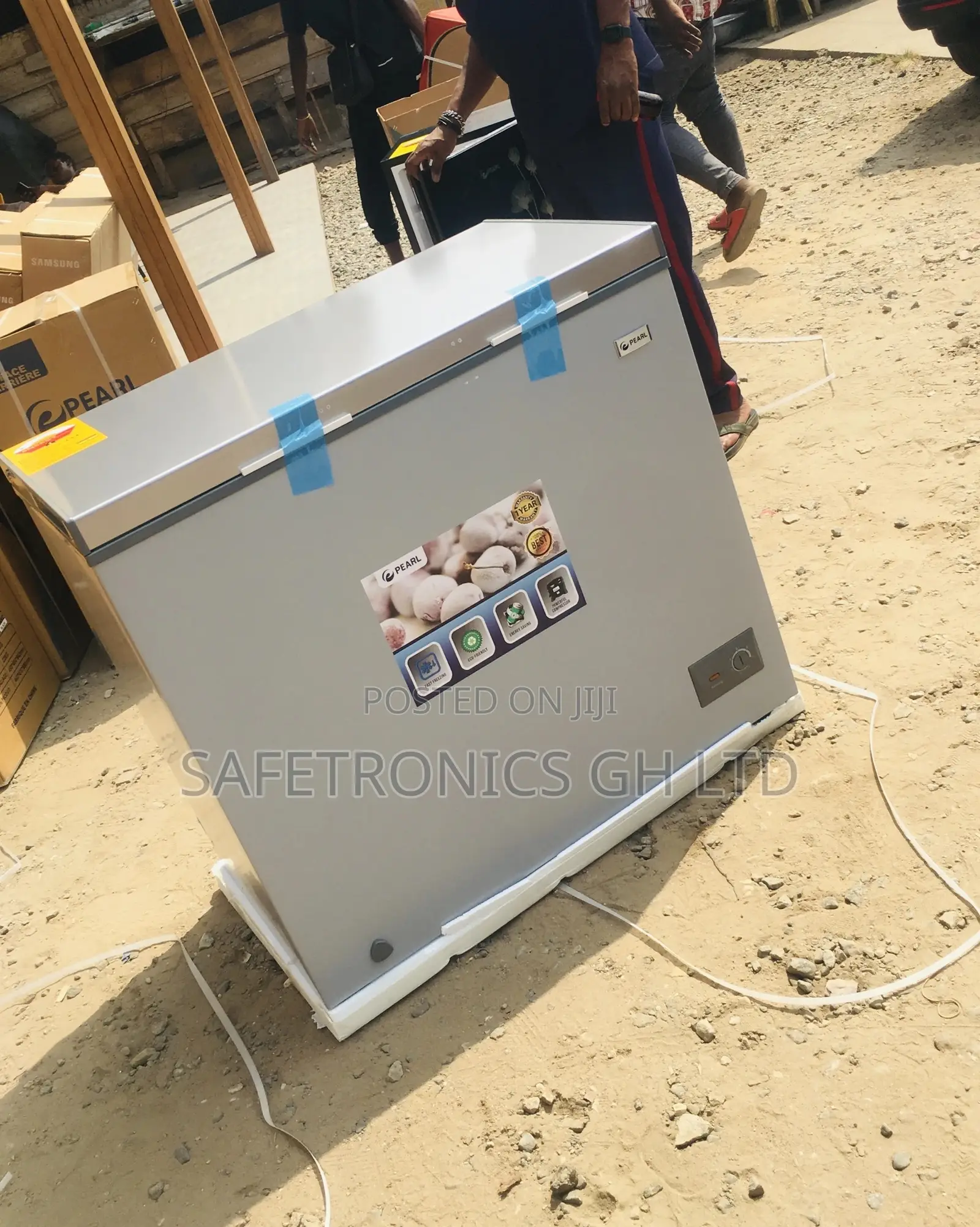 Singledoor Chestfreezer Pearl PCF-240 200 Liters Electric