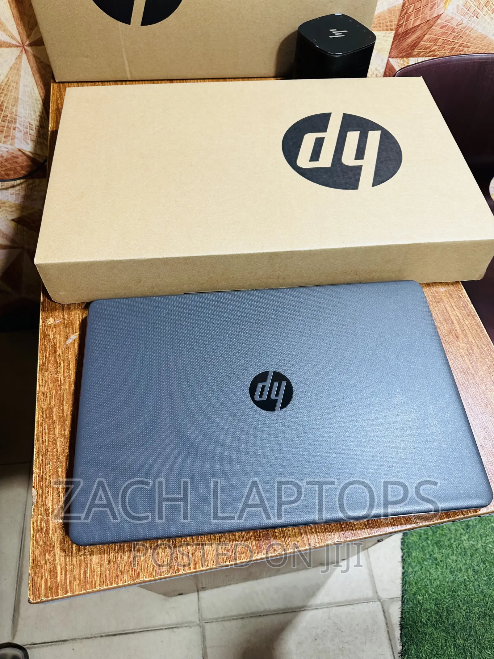 Laptop HP 255 G6 8GB AMD A6 HDD+SSD 256GB