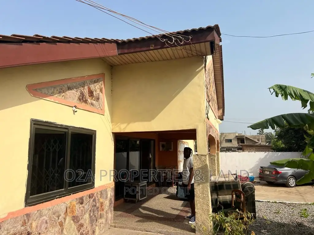 5bdrm House in Sharp Curve for sale