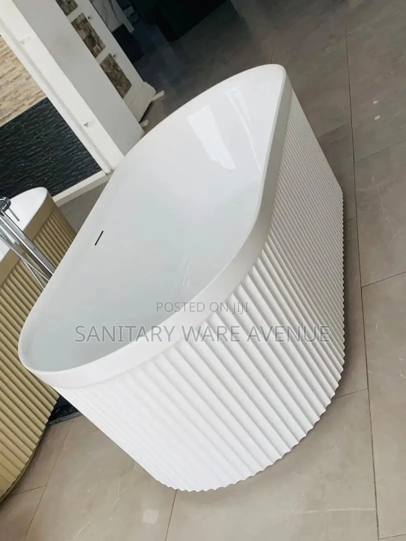 Standing Bathtub - Master Bathtub - Acrylic Bath