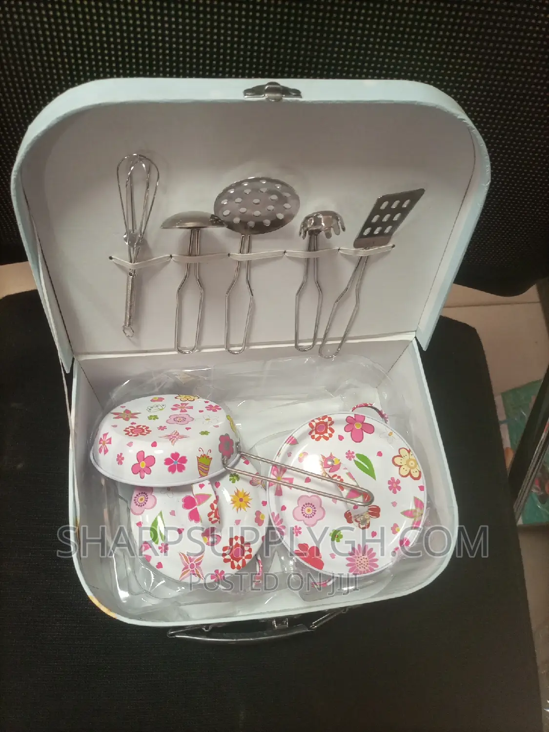 Boutigue Tea Set for Children