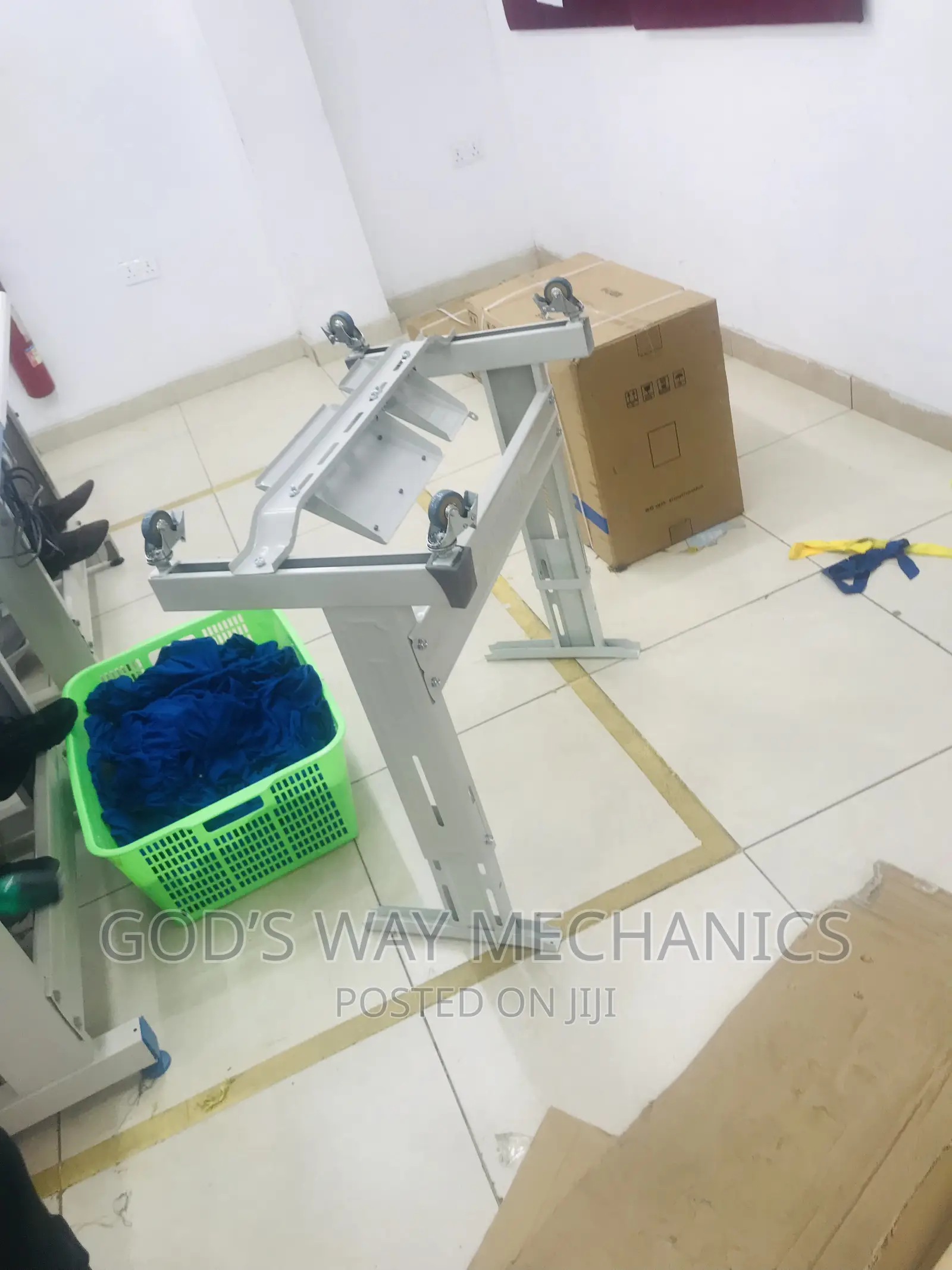 Sewing Machine Repairer. Just at Your Door